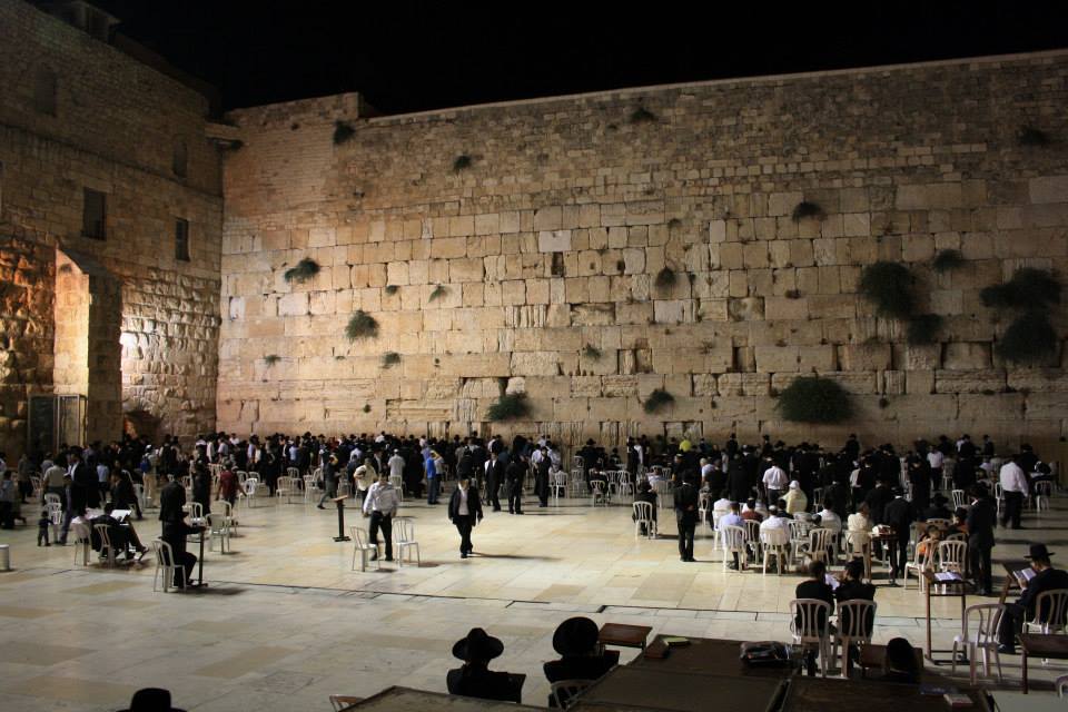 Nuit sur le Mur des Lamentations Nuit sur le Mur des Lamentations