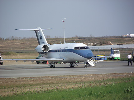 Avion Ambulance à l'Aéroport de Mont-Joli