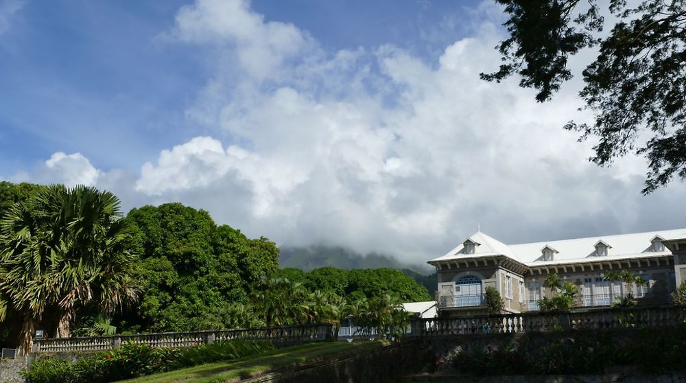 Le "château" de la distillerie Depaz