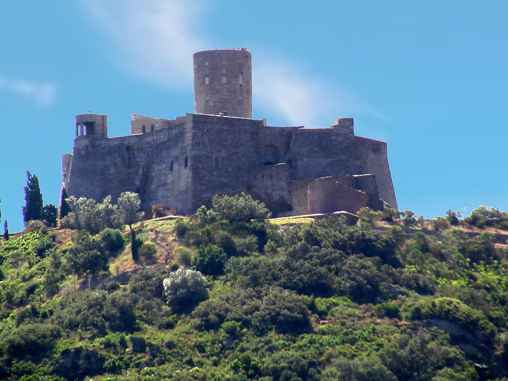 Forteresse sur les hauteurs