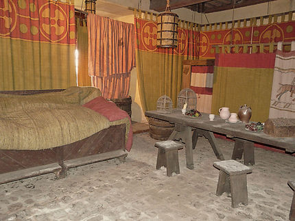 Reconstitution d'une chambre du château de Biron