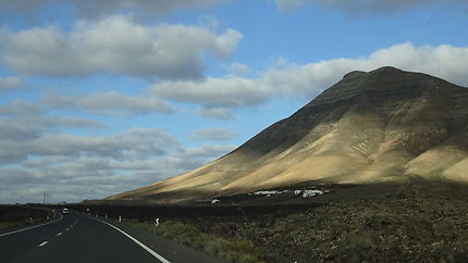 Volcan près de Timanfaya
