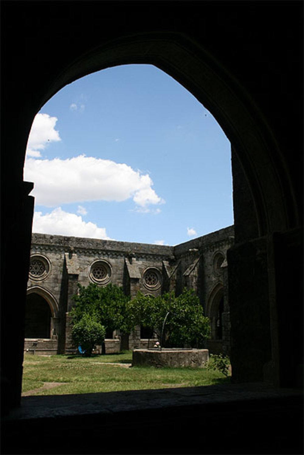 Le cloître de la cathédrale