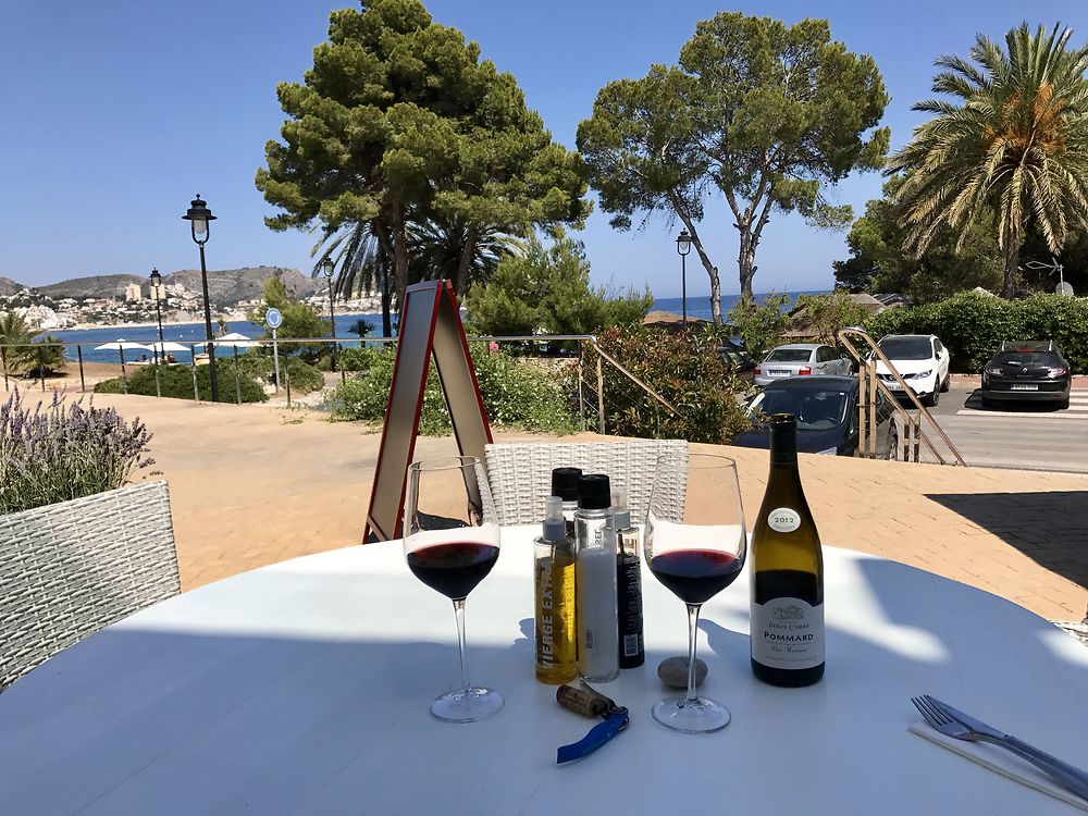 Restaurant français à la Cala de l'Andrago