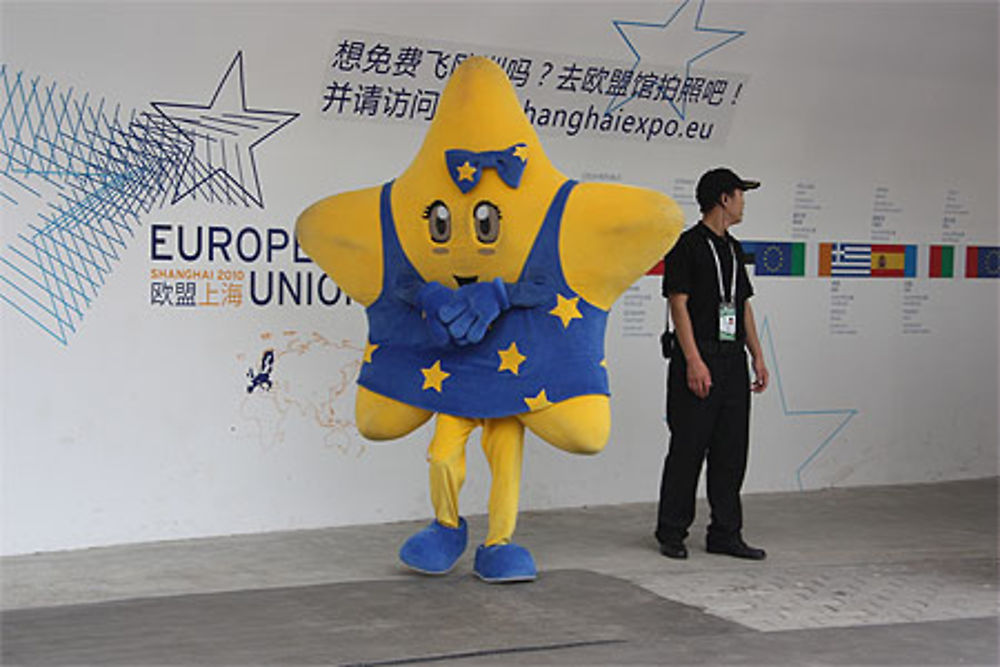 Mascotte du Pavillon Européen