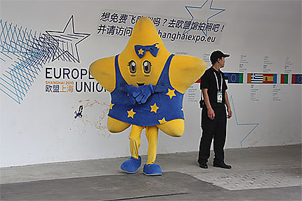 Mascotte du Pavillon Européen