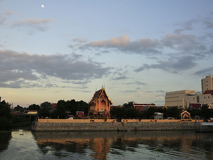 Coucher de soleil à Ayutthaya