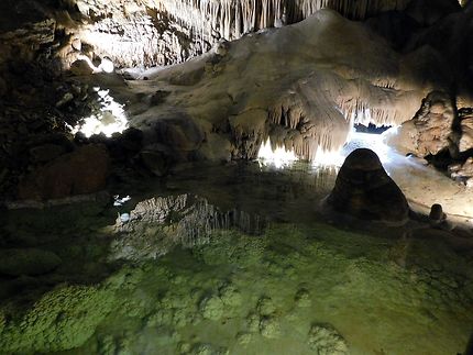 Les superbes grottes de Canalettes
