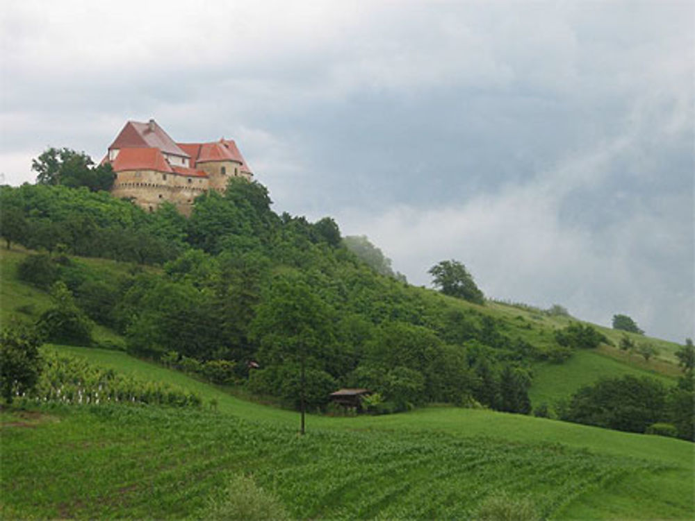 VELIKI TABOR un château fort tout en rondeur