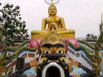 Le grand Bouddha du Wat Nong Yai, Pattaya