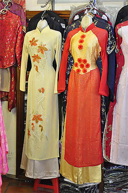 Robes traditionnelles Vietnamiennes