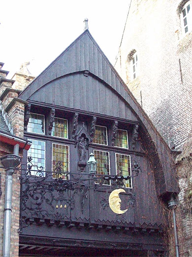 Détail de l'entrée Détail de l'entrée