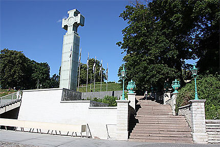La croix de la Place de la Liberté