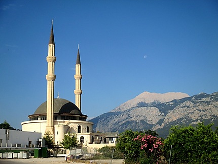 Mosquée Huzur 