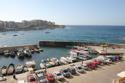 Baie de Marsalforn sur l'île de Gozo
