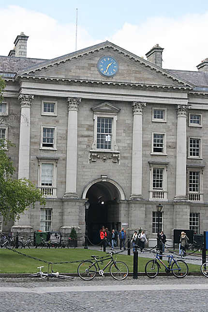 Entrée principale du Trinity College