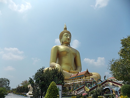 A Ang Thong, proche d'Ayutthaya