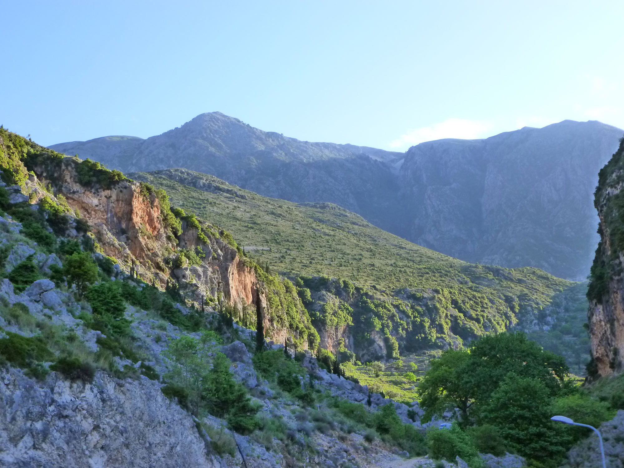 Dhermi Dhermi