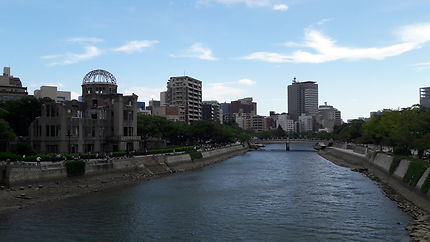 Le dôme et les alentours, Hiroshima
