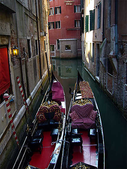 Venise et gondoles