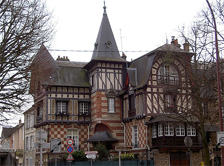 Maison de Théophile Bourgeois Maison de Théophile Bourgeois