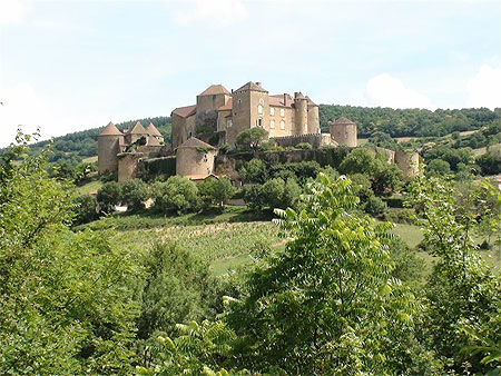 Château de Berzé Château de Berzé
