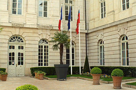 Hôtel de Ville Hôtel de Ville