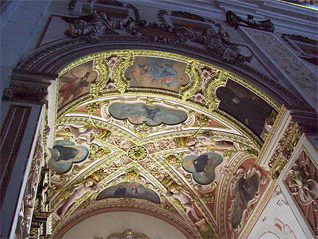 Voûte d'une chapelle Voûte d'une chapelle