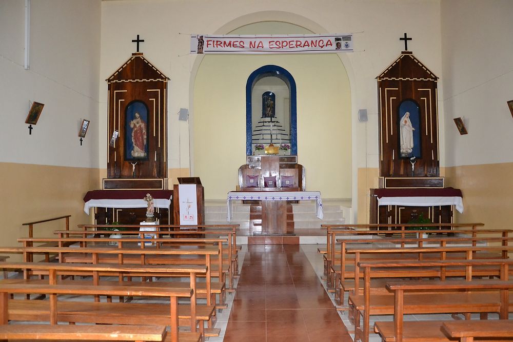 Intérieur de la Igreja de Fundo das Figueiras