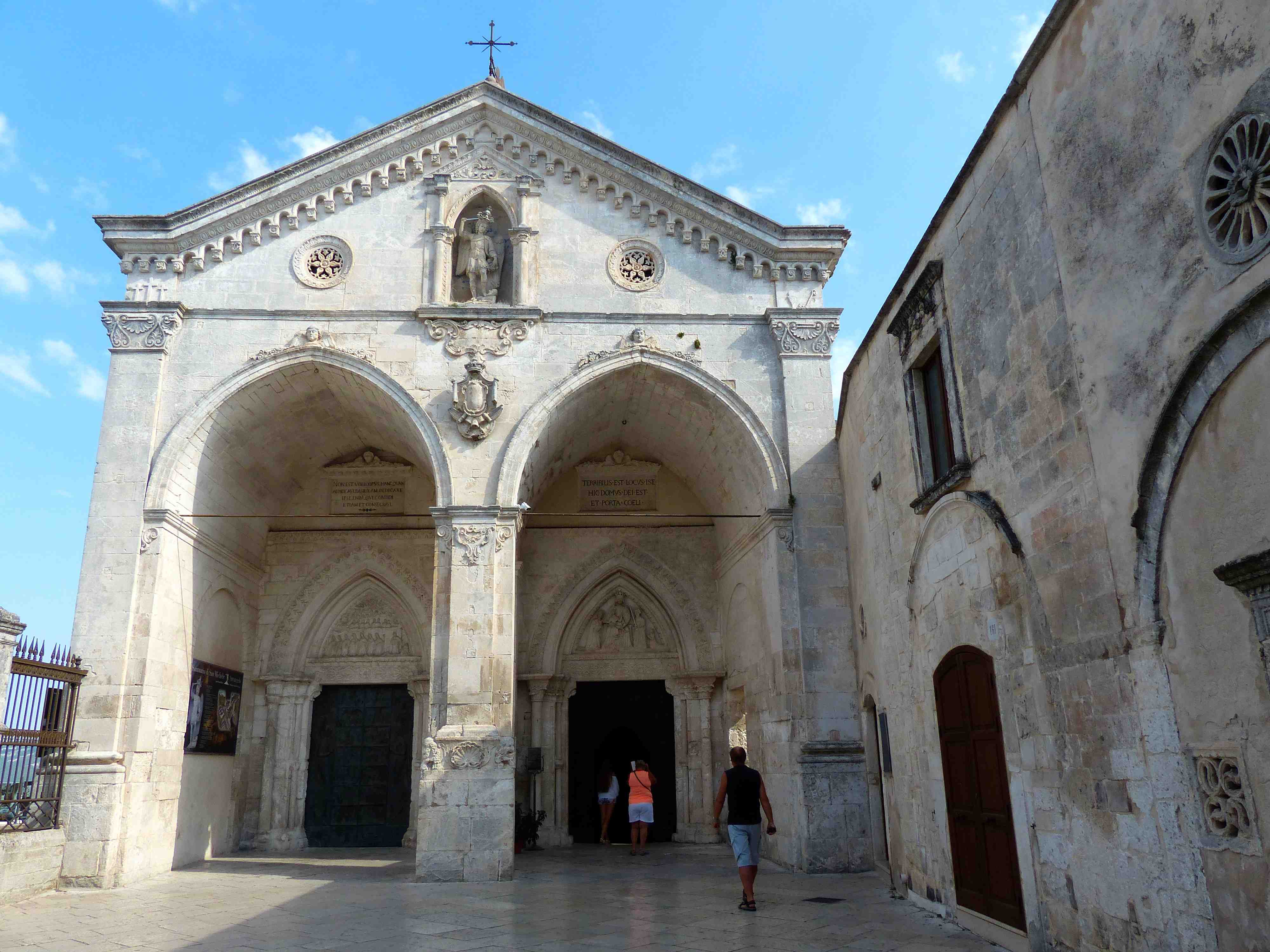 Sanctuaire de Monte Gargano Sanctuaire de Monte Gargano