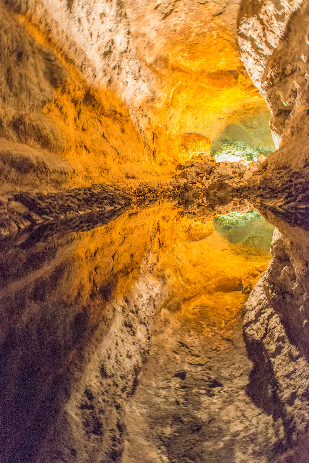 Cuevas de Los Verde