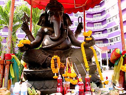 Ganesha soi Buakhao