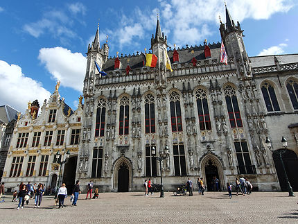 Hôtel de ville à Bruges 