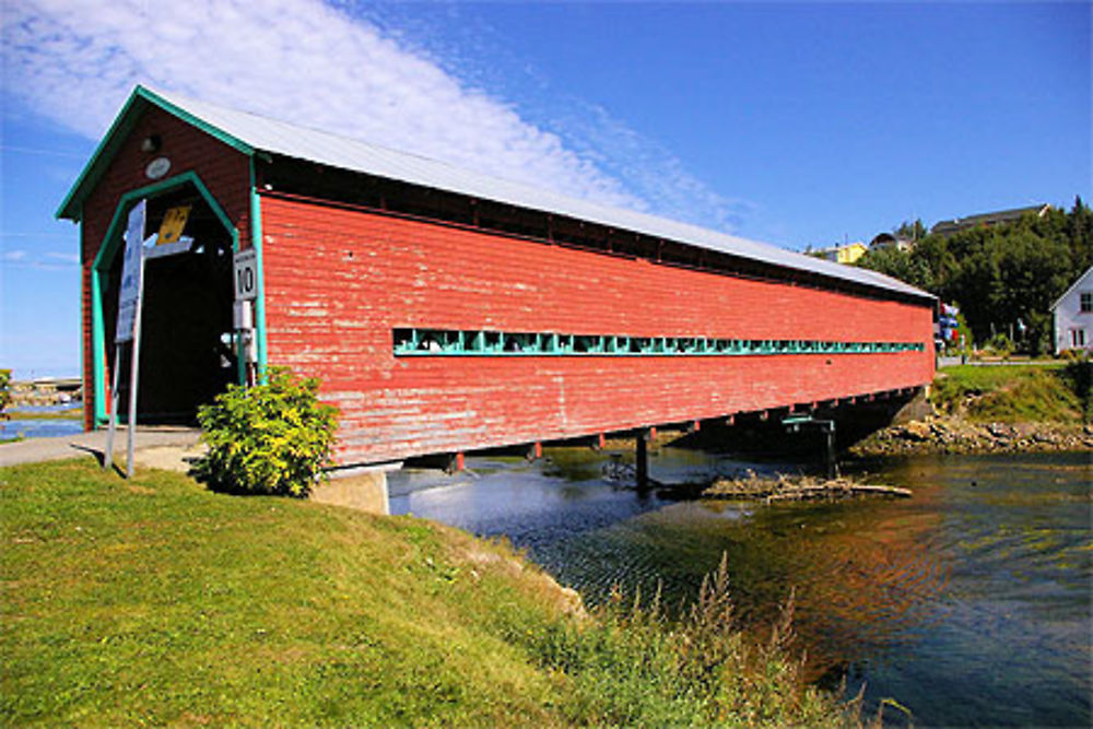 Pont couvert