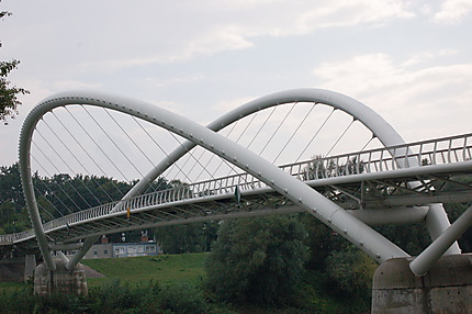 Le pont sur la Tisza