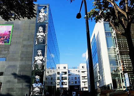 Street art sur immeuble 