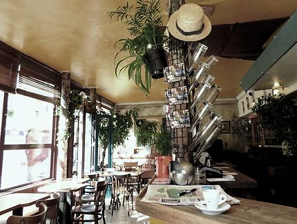 Le vieux café Parisien