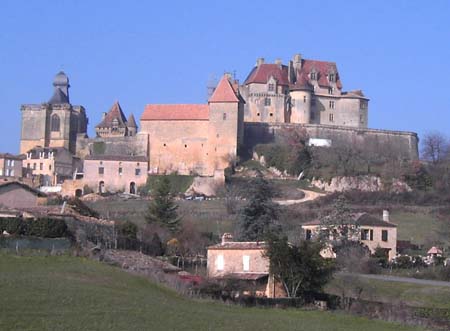 Château de Biron Château de Biron