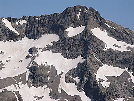 Vue du Gelas le plus haut sommet des alpes maritimes