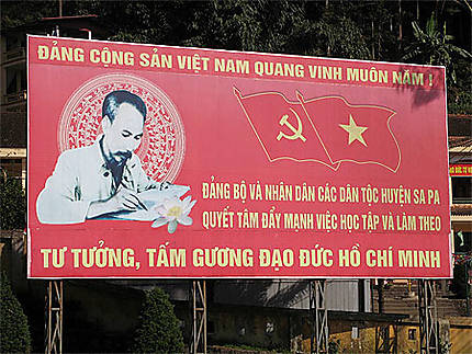 Affiche du parti communiste 