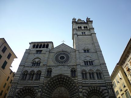 Taille imposante, église à Gênes