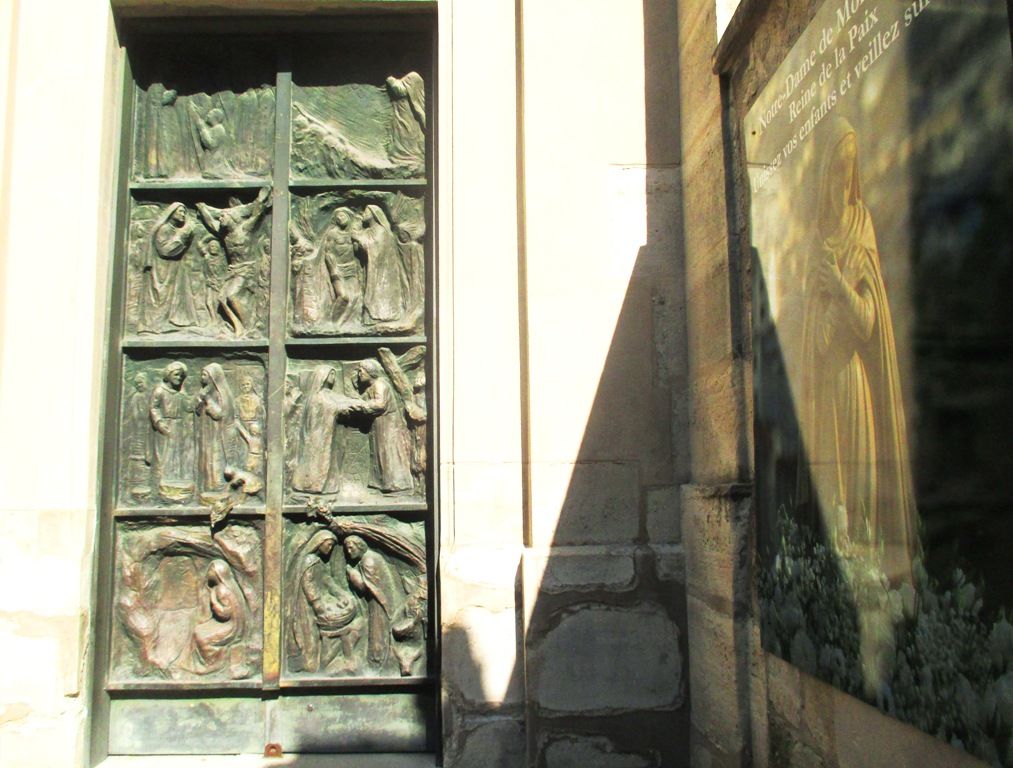 Magnifiques portes en bronze