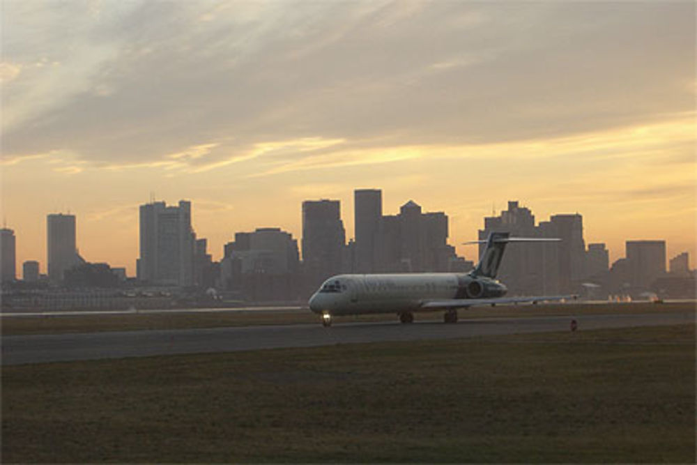 Coucher de soleil sur l'aéroport