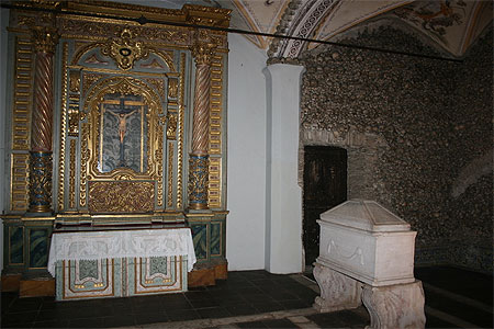 La chapelle des ossements La chapelle des ossements