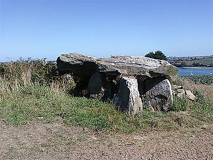 Dolmen de Kerivin