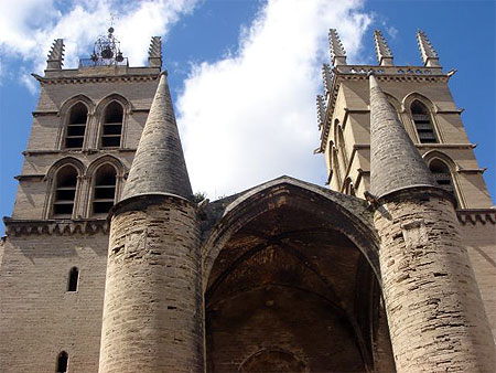 Baldaquin de la Cathédrale Saint Pierre Baldaquin de la Cathédrale Saint Pierre