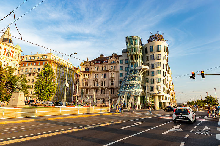 Les maisons cubistes et la Maison dansante de Frank O. Gehry : des curiosités pragoises !