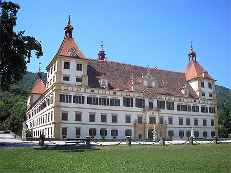 Le Château d'Eggenberg Le Château d'Eggenberg
