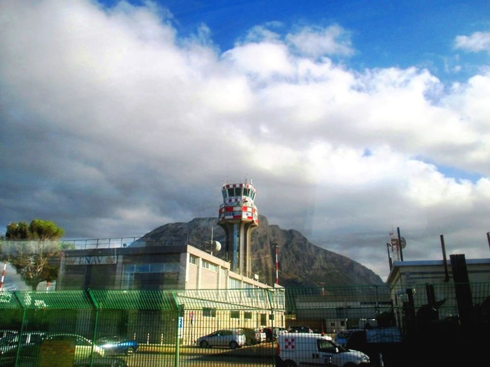 L'aéroport de Palerme 