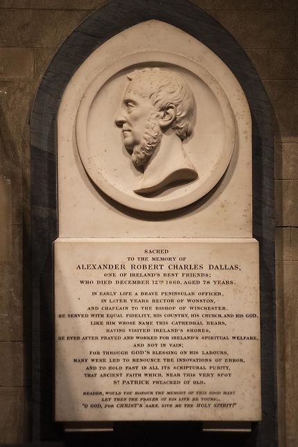 Monument dédicacé à Alexander Robert Dallas